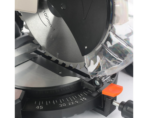 Пила торцовочная Patriot MS 303