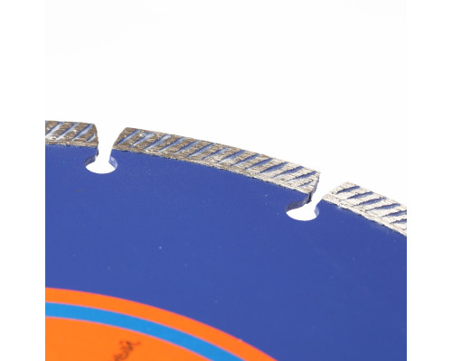 Диск алмазный сегментный (230х22.23 мм)